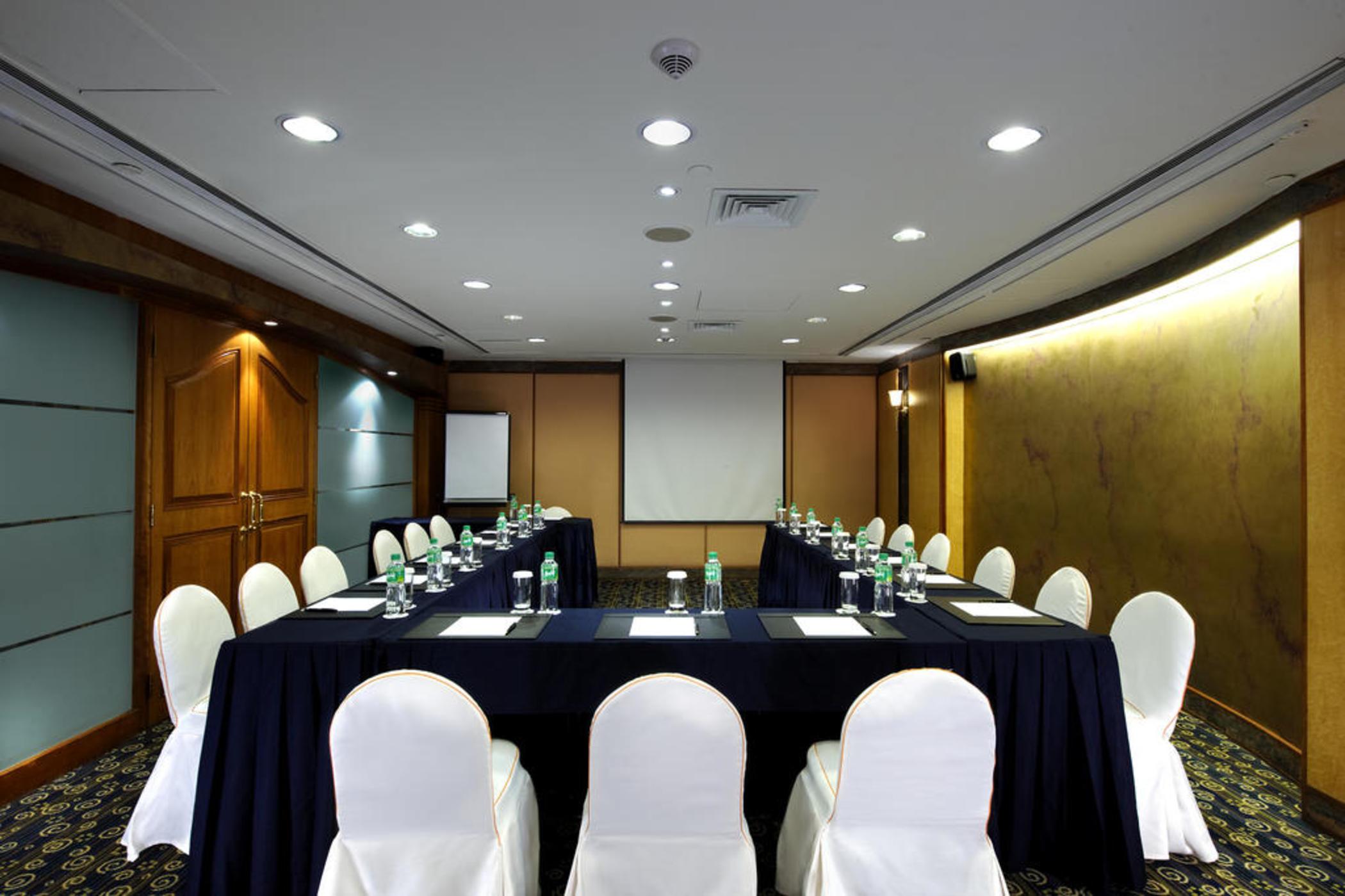 Hotel Charterhouse Causeway Bay à Hong Kong Extérieur photo