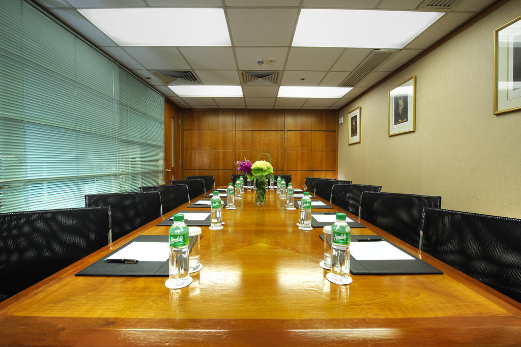 Hotel Charterhouse Causeway Bay à Hong Kong Extérieur photo