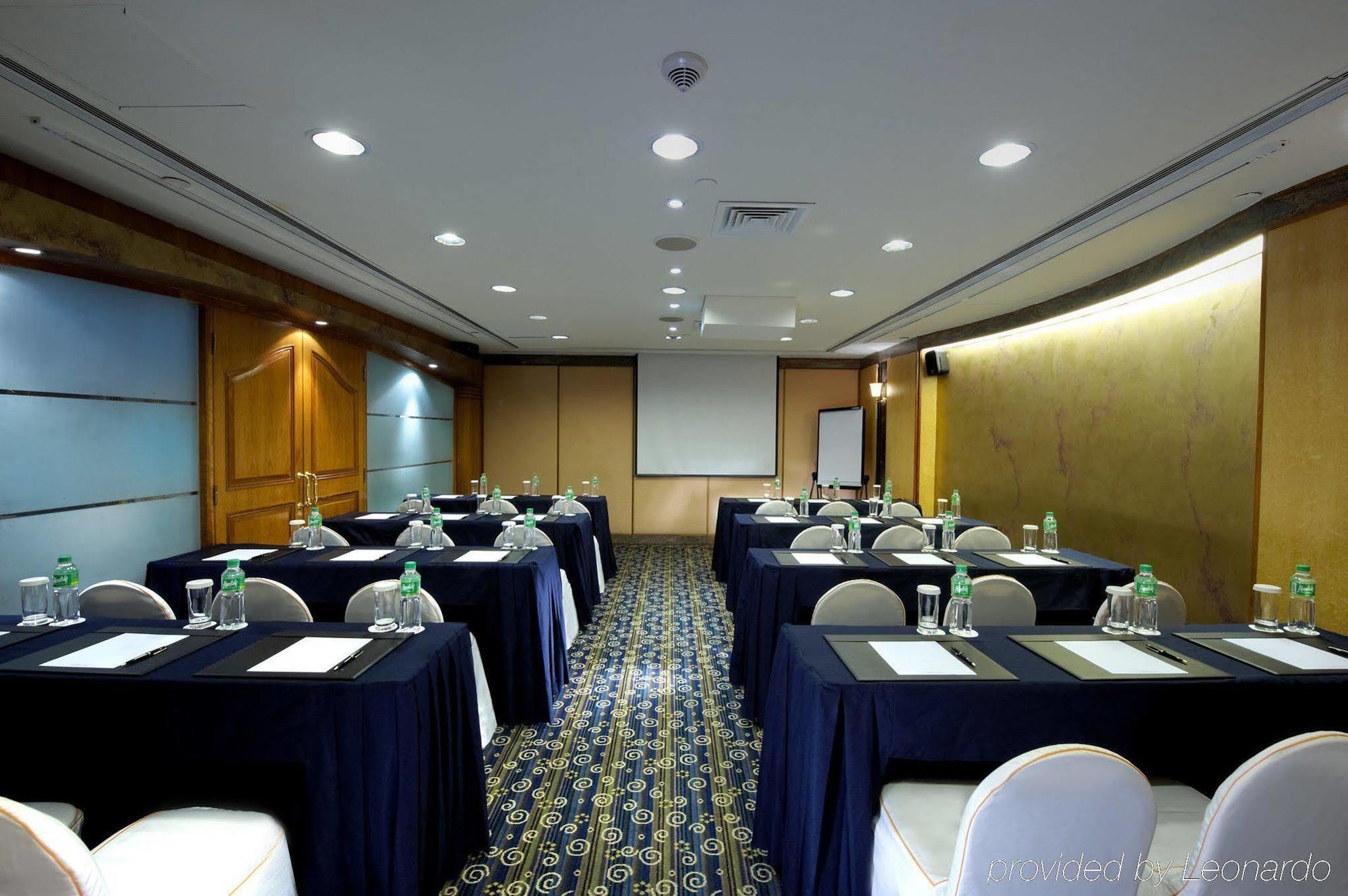 Hotel Charterhouse Causeway Bay à Hong Kong Extérieur photo