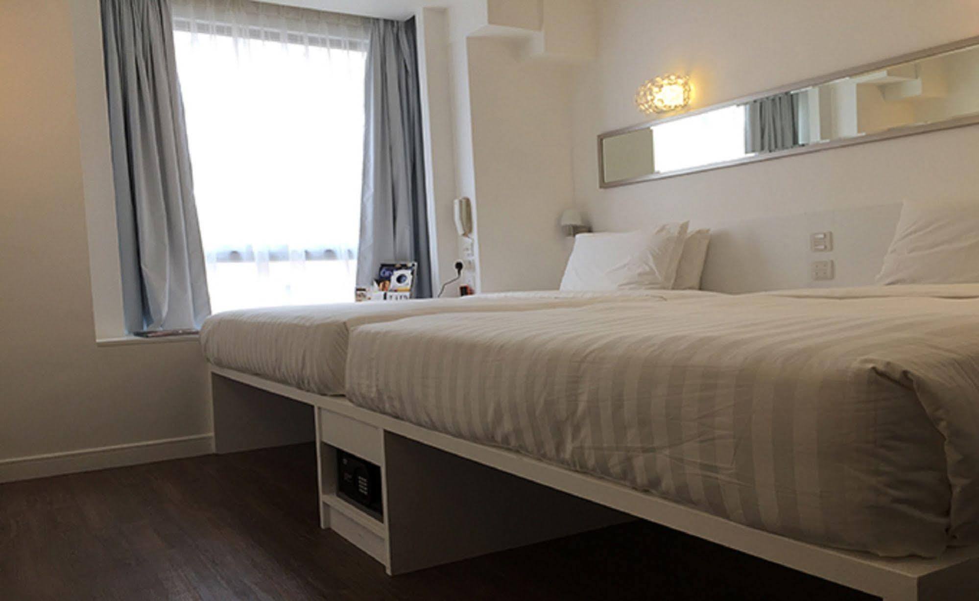 Hotel Charterhouse Causeway Bay à Hong Kong Extérieur photo